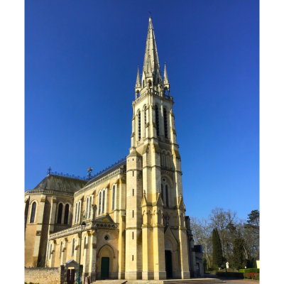 Photo de la basilique Notre-Dame du Chêne